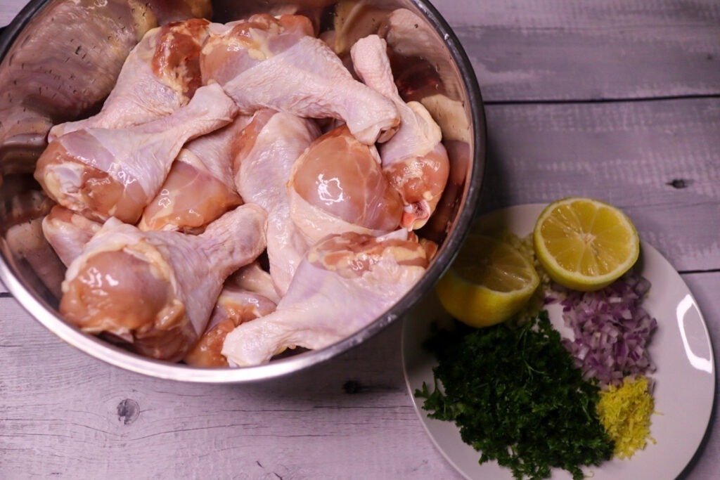 Baked lemon parsley chicken legs ingredients