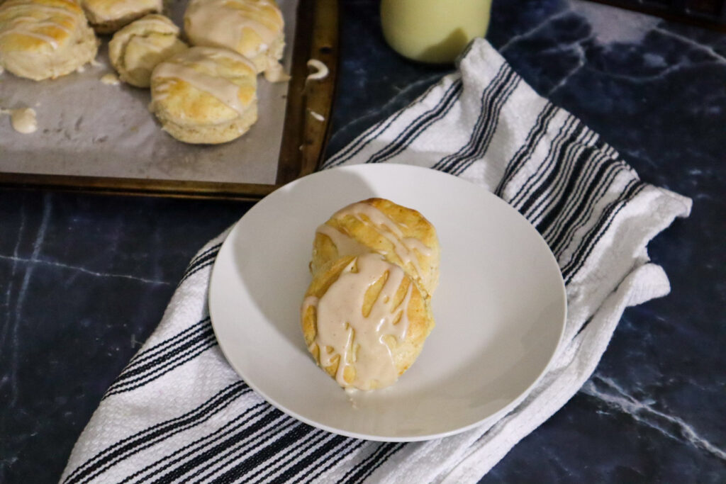 Gluten-free eggnog biscuits on a plate.