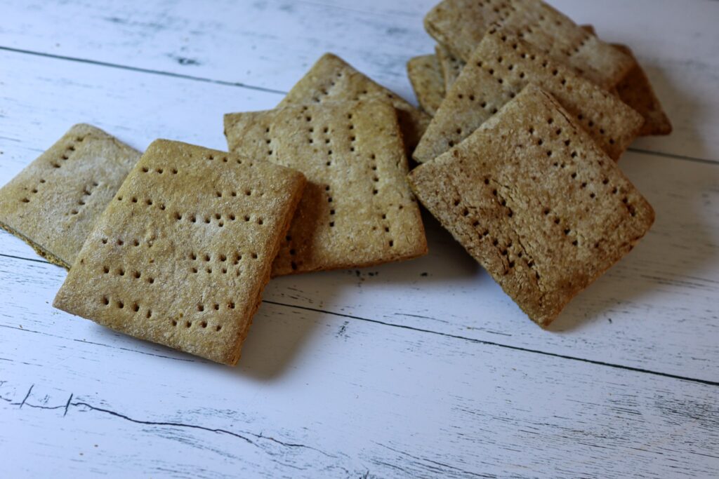 Gluten-free graham crackers