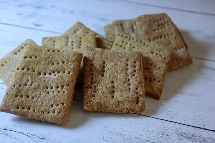 Gluten-free graham crackers