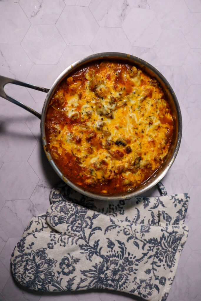 Low-carb beef and vegetable casserole in a skillet.